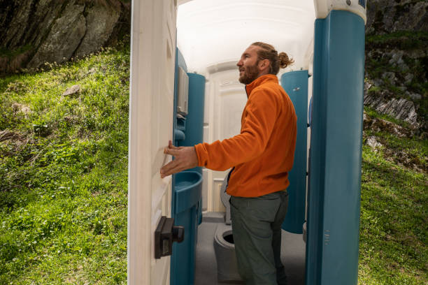 Best Luxury portable toilet rental  in Ackley, IA